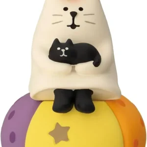 Decole Ghost Cat Pumpkin Halloween Figurine 5 x 5.2 x 7.8 cm