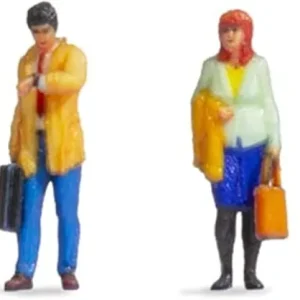 Rokuhan Z Gauge 1/220 Scale Small Passenger Figure for Diorama